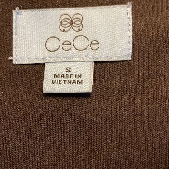 CeCe Metallic Tie-Sleeve V-Neck Blouse Red Size Small - Picture 4 of 7